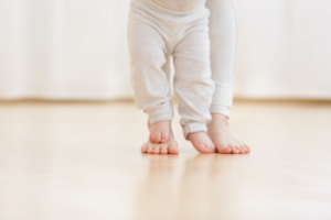 When Should Babies Start Wearing Shoes?